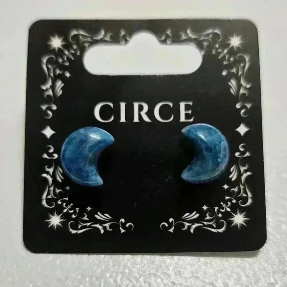 NWOT! Blue apatite moon stud earrings! - Picture 1 of 2